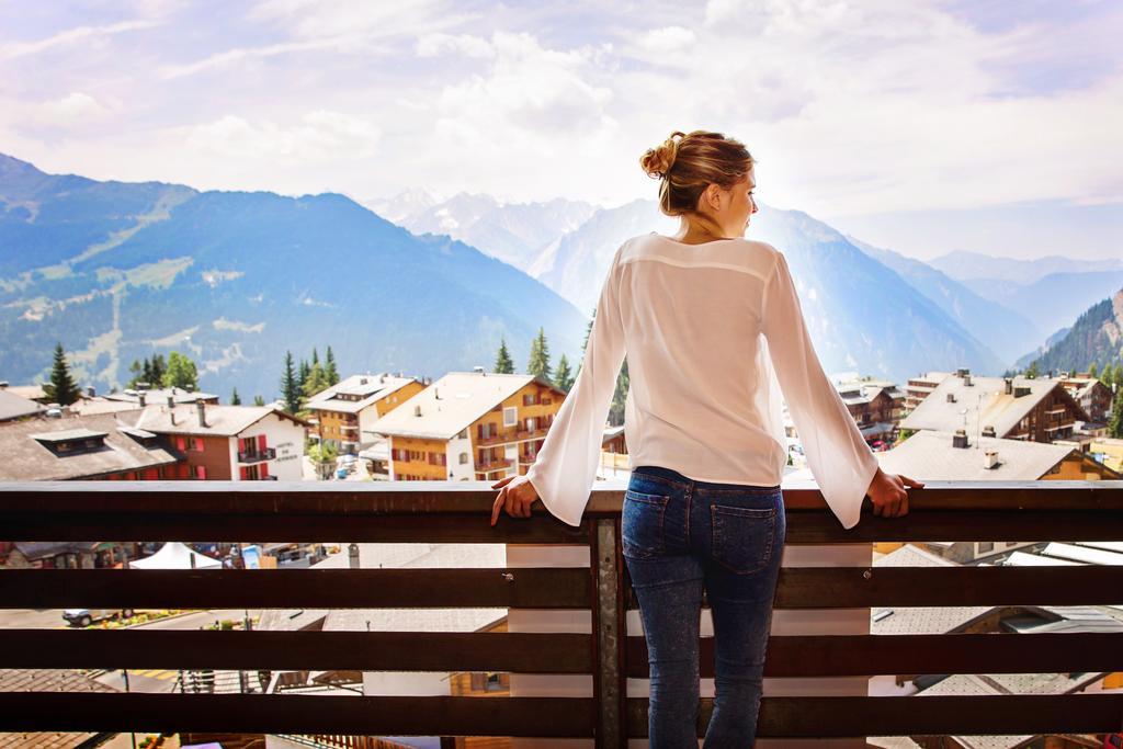 Hotel Bristol Verbier Room photo