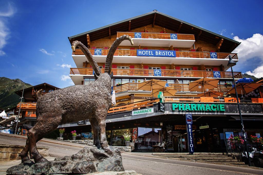 Hotel Bristol Verbier Exterior photo
