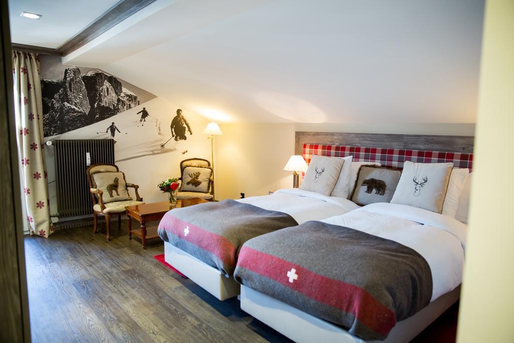 Hotel Bristol Verbier Exterior photo